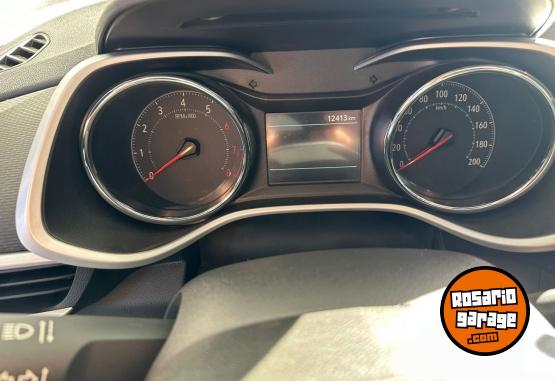 Autos - Chevrolet Tracker 2024 Nafta 12400Km - En Venta