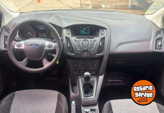 Autos - Ford Focus S 1.6 2014 Nafta 170000Km - En Venta