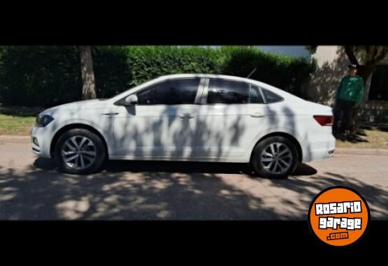 Autos - Volkswagen Virtus msi higline 2019 GNC 111Km - En Venta