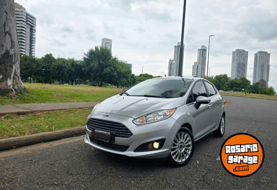 Autos - Ford Fiesta 2015 Nafta 78000Km - En Venta