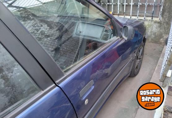 Autos - Peugeot 306 1999 Nafta 200000Km - En Venta