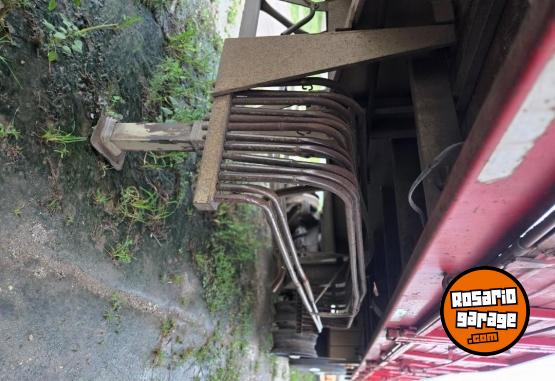 Camiones y Grúas - SEMIRREMOLQUE SALTO - En Venta