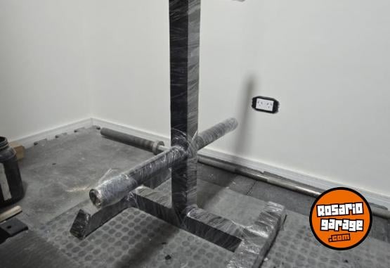 Deportes - pino porta discos olimpicos nuevo - En Venta