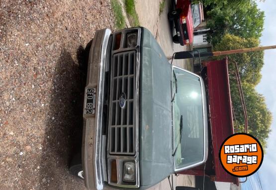 Camiones y Gr�as - Vendo Ford 350 - En Venta