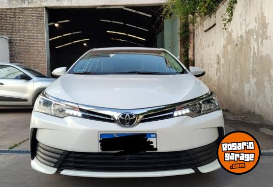 Autos - Toyota XLI CVT 2019 Nafta 88000Km - En Venta