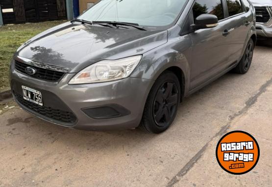 Autos - Ford focus 2014 GNC 130000Km - En Venta