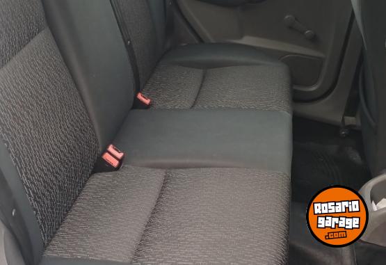 Autos - Ford Focus 2014 Nafta 210000Km - En Venta