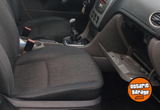 Autos - Ford Focus 2014 Nafta 210000Km - En Venta