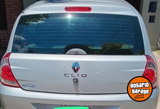 Autos - Renault Clio Mio Confort 2015 Nafta 85500Km - En Venta