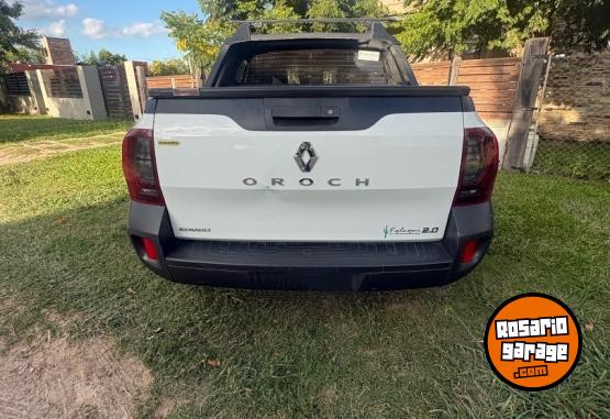 Camionetas - Renault Duster Oroch 2017 GNC 150000Km - En Venta