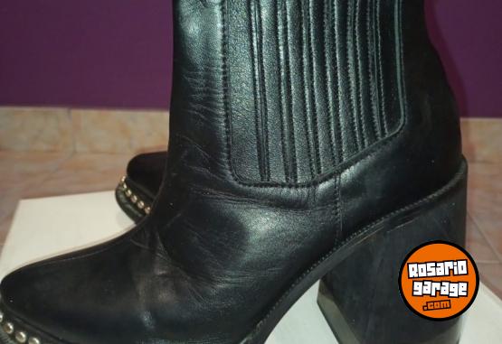 Otros - Botas de Dama - En Venta