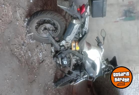 Motos - Corven Triax 250 2015 Nafta 10000Km - En Venta