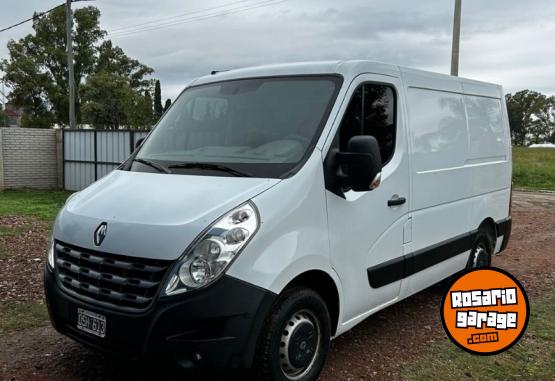 Utilitarios - Renault Master 2015 Diesel 270000Km - En Venta