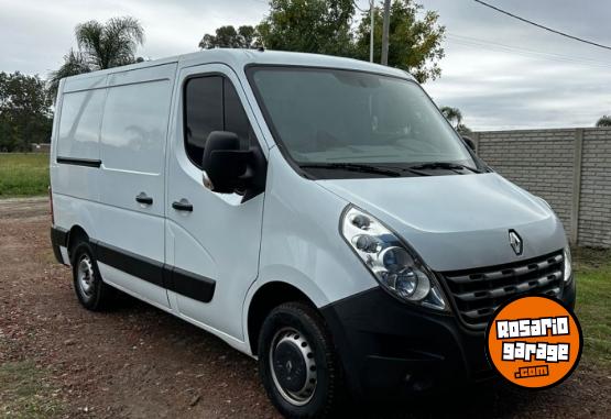 Utilitarios - Renault Master 2015 Diesel 270000Km - En Venta