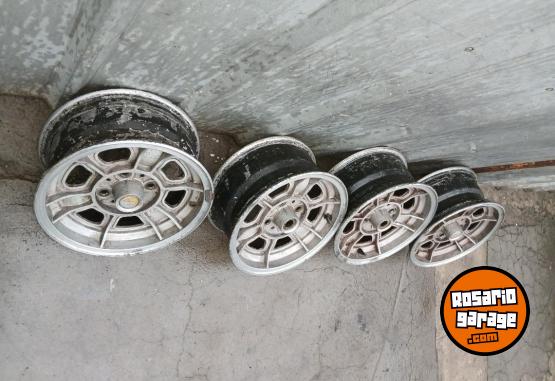 Accesorios para Autos - Llantas fiat excelentes - En Venta