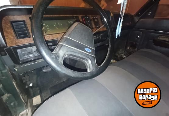 Autos - Ford Falcon 1983 Nafta 52629Km - En Venta