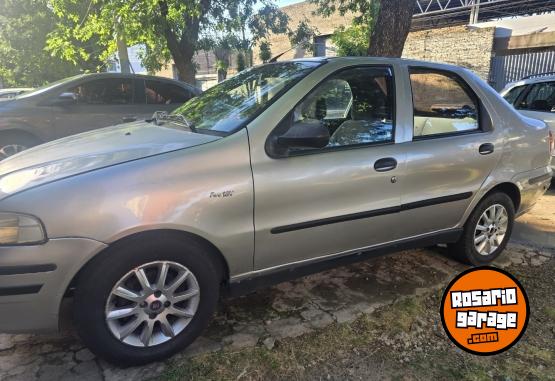 Autos - Fiat Siena 2003 GNC 350000Km - En Venta