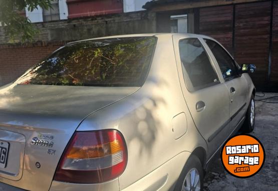 Autos - Fiat Siena 2003 GNC 350000Km - En Venta