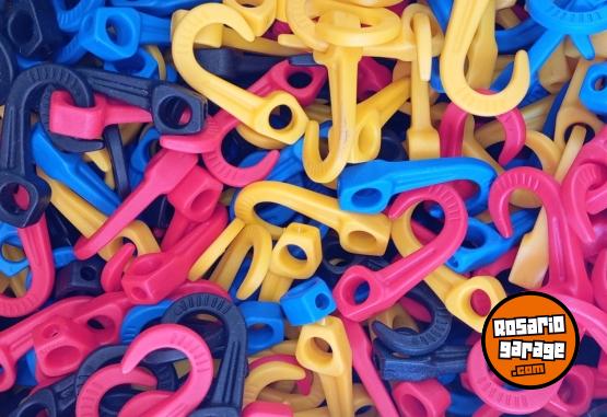 Otros - Ganchos plásticos - En Venta