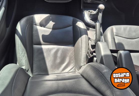 Autos - Peugeot 308 feline hdi 1ra mano 2016 Diesel 112000Km - En Venta