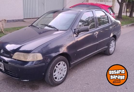 Autos - Fiat Siena 2005 GNC 200000Km - En Venta