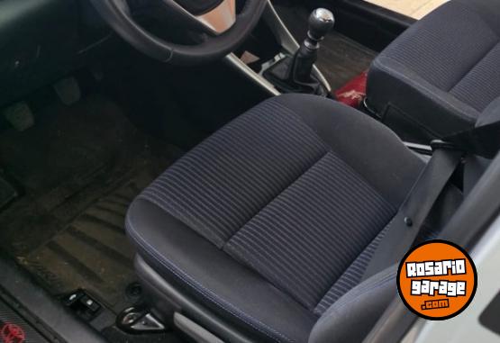 Autos - Toyota Yaris XLS 1,5 6M/T 2021 Nafta 10108Km - En Venta