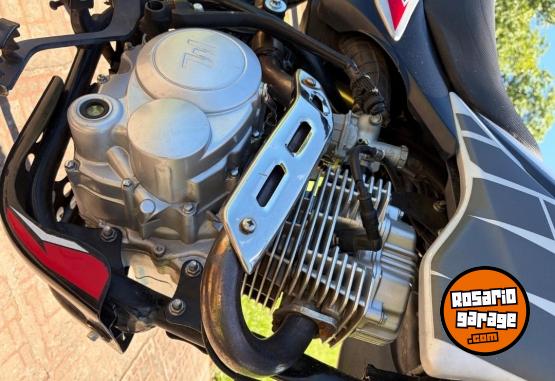 Motos - Motomel Skua 150 2023 Nafta 9000Km - En Venta