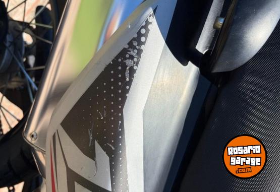 Motos - Motomel Skua 150 2023 Nafta 9000Km - En Venta