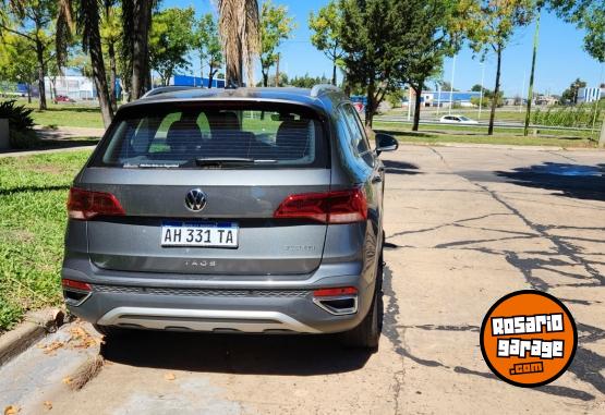 Autos - Volkswagen Taos highline 2025 Nafta 11200Km - En Venta