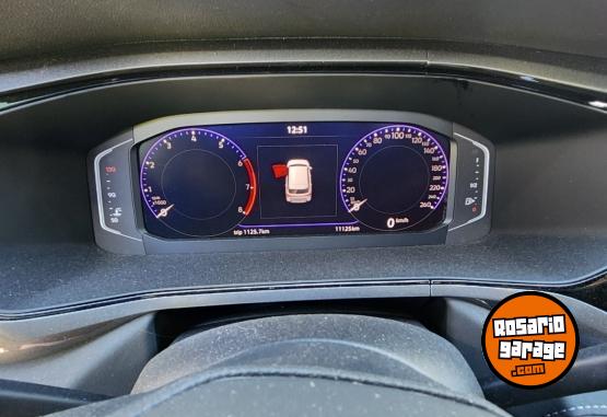 Autos - Volkswagen Taos highline 2025 Nafta 11200Km - En Venta