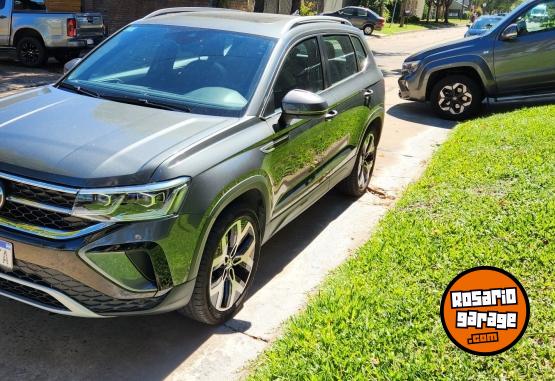 Autos - Volkswagen Taos highline 2025 Nafta 11200Km - En Venta