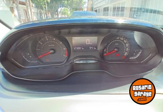 Autos - Peugeot 2008 2016 Nafta 123881Km - En Venta