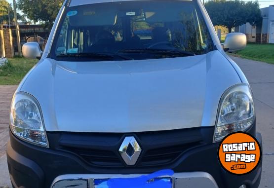 Utilitarios - Renault Kangoo 2018 GNC 105Km - En Venta