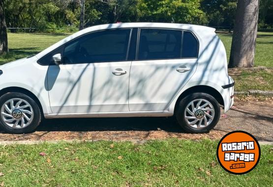 Autos - Volkswagen Up! High 2017 Nafta 82500Km - En Venta