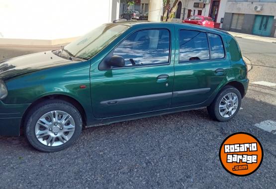 Autos - Renault Clio2 2000 Nafta 220000Km - En Venta