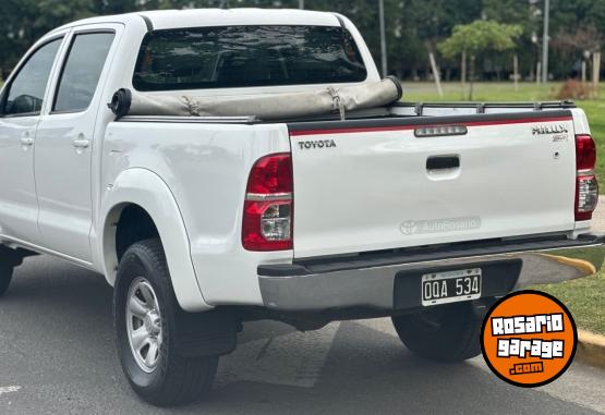 Camionetas - Toyota Hilux 2014 Diesel 203000Km - En Venta