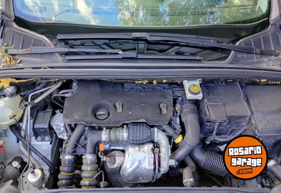 Autos - Peugeot 308 2018 Diesel 180000Km - En Venta