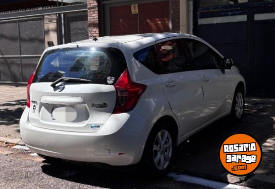 Autos - Nissan Note 2015 Nafta 129000Km - En Venta