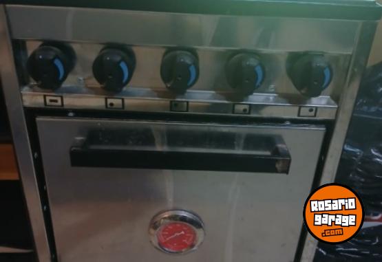 Hogar - Cocina a estrenar. Horno con ladrillos refractarios. - En Venta