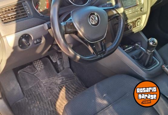 Autos - Volkswagen Vento 2.0 Advance 2015 Nafta 130000Km - En Venta