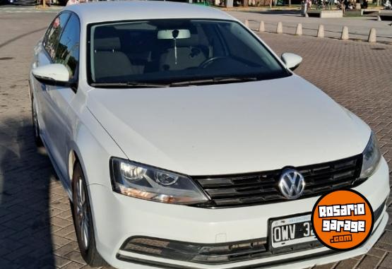 Autos - Volkswagen Vento 2.0 Advance 2015 Nafta 130000Km - En Venta