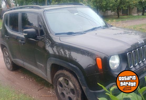 Camionetas - Jeep Renegade sport 2017 Nafta 113000Km - En Venta