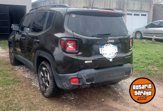 Camionetas - Jeep Renegade sport 2017 Nafta 120000Km - En Venta
