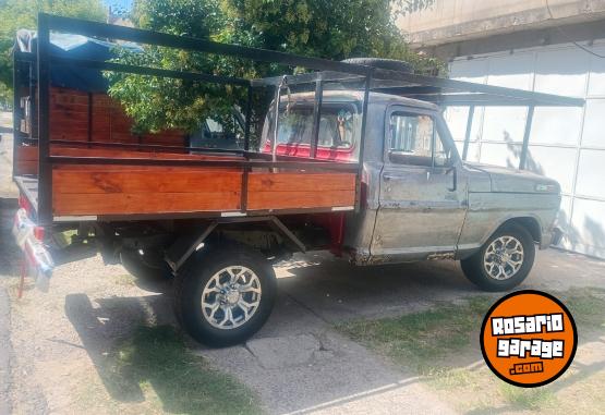 Camionetas - Ford F100 Punta Diamante 1983 GNC 111111Km - En Venta