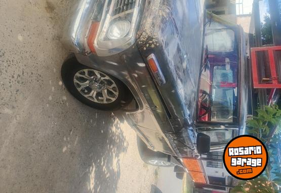 Camionetas - Ford F100 Punta Diamante 1983 GNC 111111Km - En Venta