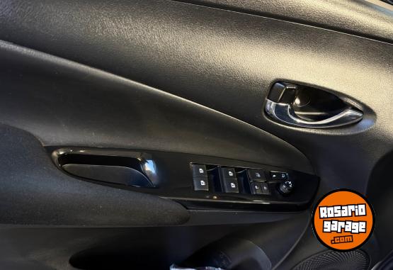 Autos - Toyota Yaris 2019 Nafta 68000Km - En Venta