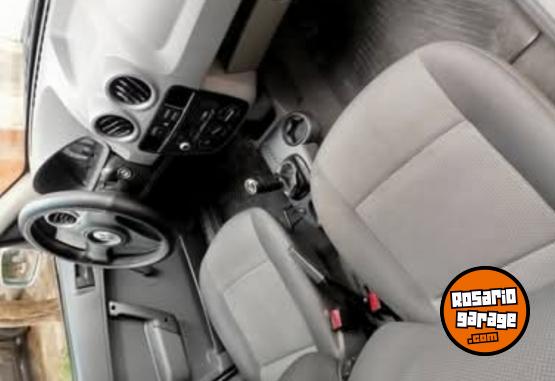 Autos - Volkswagen Gol power 2013 GNC 140000Km - En Venta