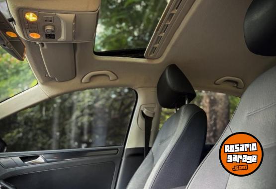 Autos - Volkswagen VENTO 2.5 /BORA GOL TREND 2012 Nafta 132000Km - En Venta