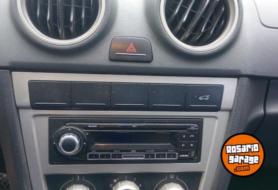 Autos - Volkswagen Voyage 2012 GNC 268000Km - En Venta