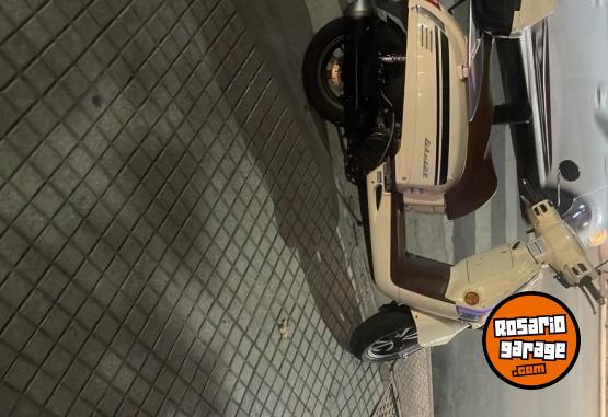 Motos - Kymco Like 125 2023 Nafta 8900Km - En Venta